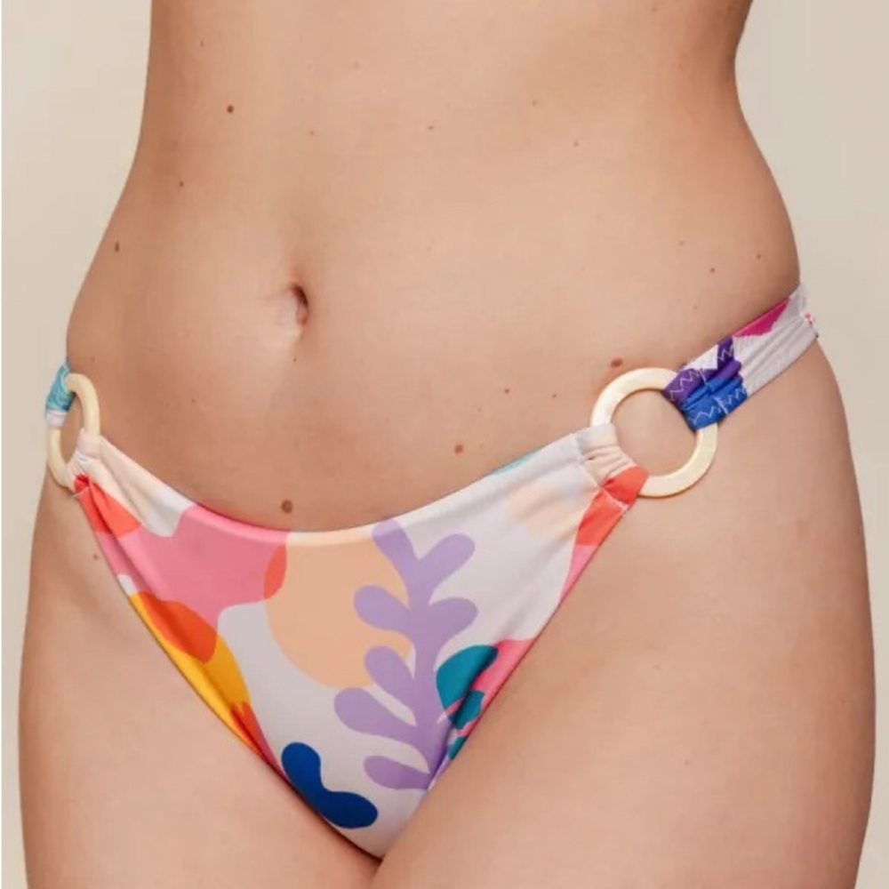 Kitty and Vibe Women’s size XL Celine Brazilian Bikini Bottoms New Without Tags